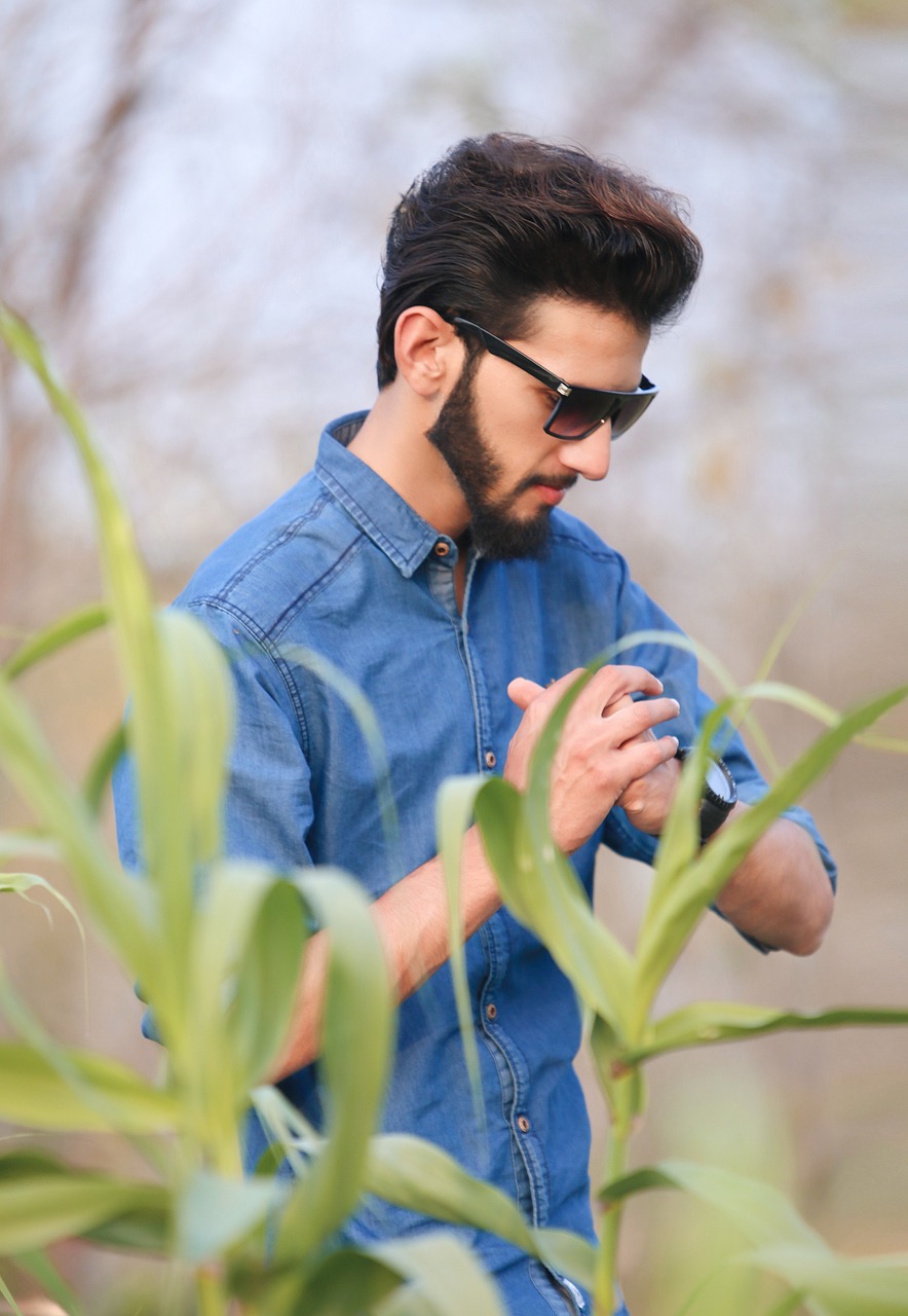 stylish-boy-2970938_1280